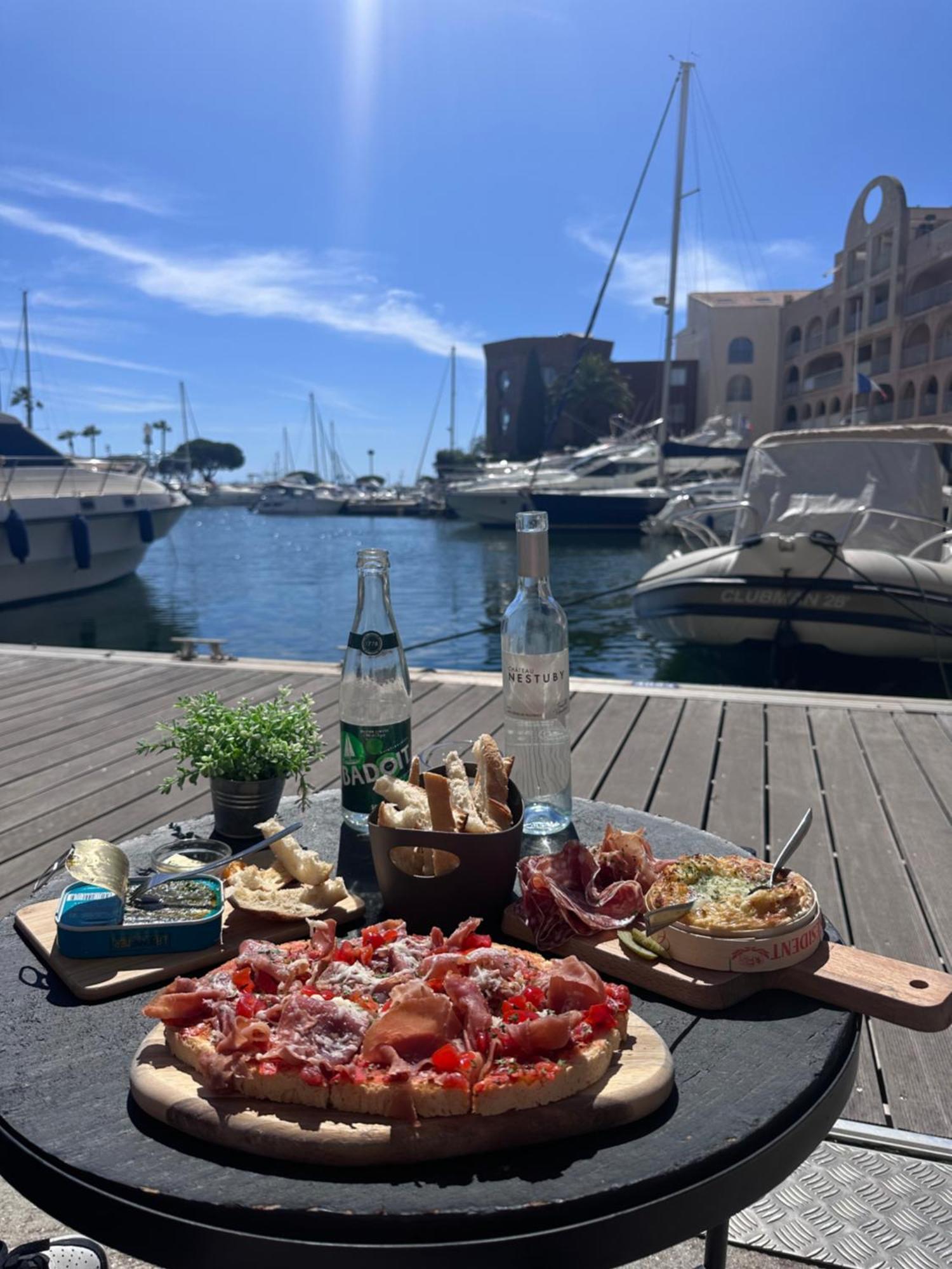 Sejour Au Port Hyeres