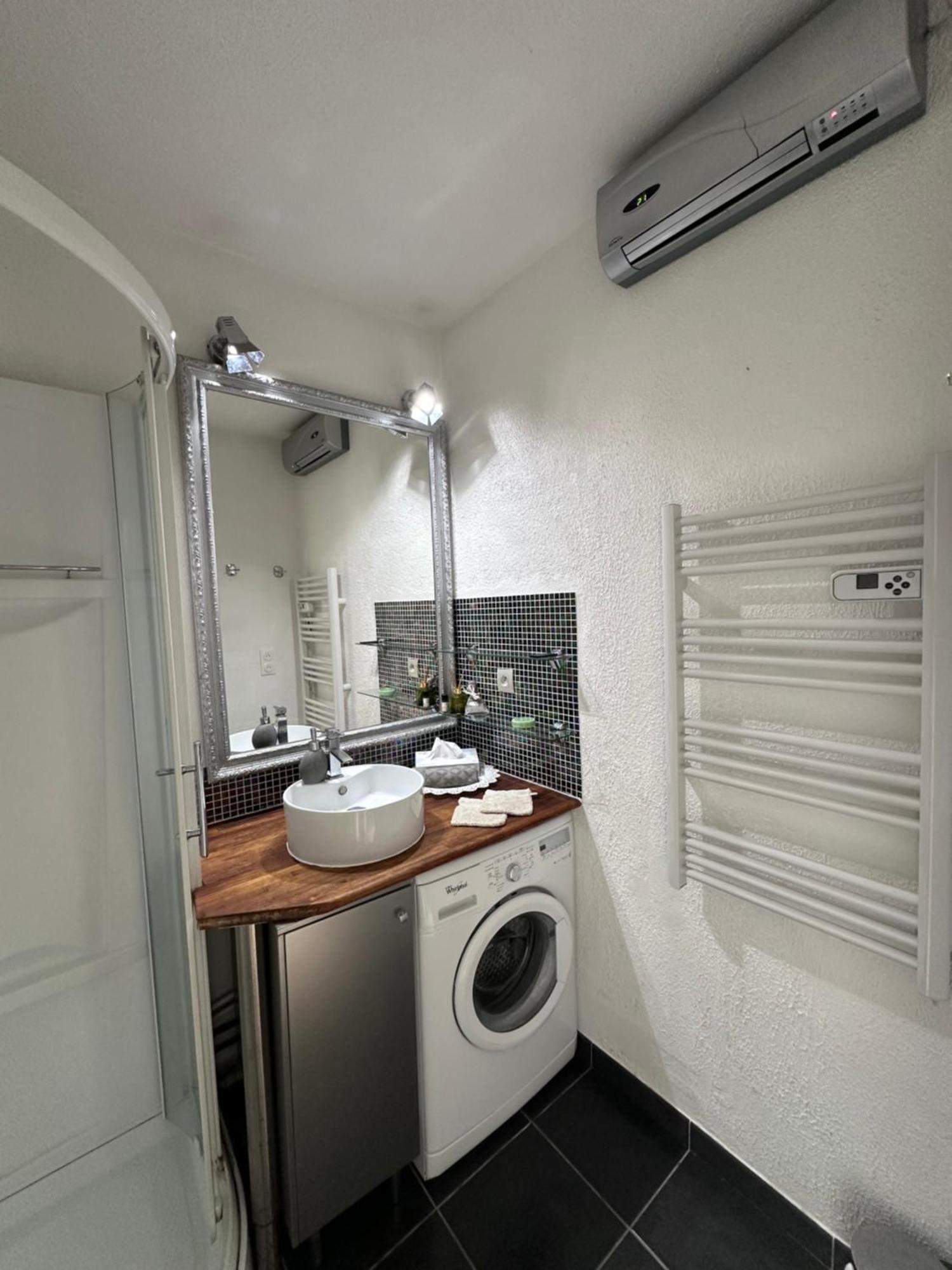 Sejour Au Port Apartment *